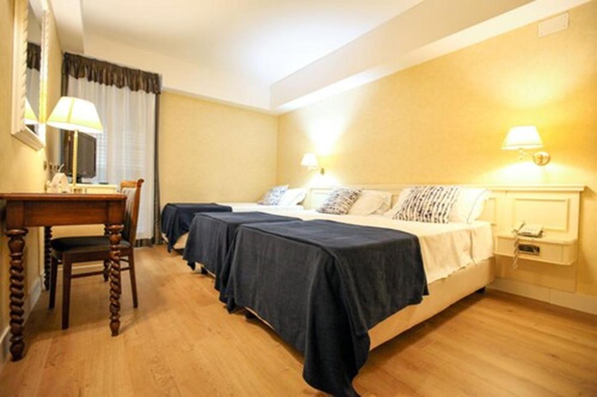 Hotel I Gigli Нола Екстериор снимка