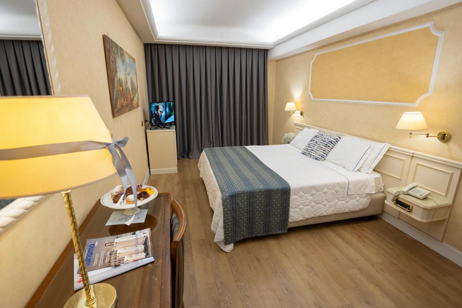 Hotel I Gigli Нола Екстериор снимка