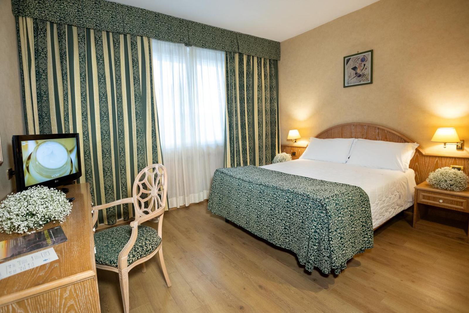 Hotel I Gigli Нола Екстериор снимка